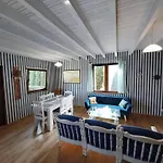 Nyaraló Homes For 7 People In Swinoujscie *