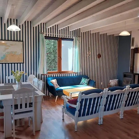 Homes For 7 People In Swinoujscie Nyaraló *